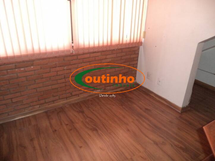 Cobertura à venda com 4 quartos, 236m² - Foto 14