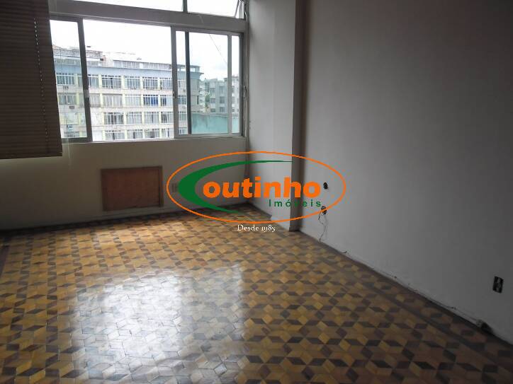 Apartamento à venda com 3 quartos, 99m² - Foto 1