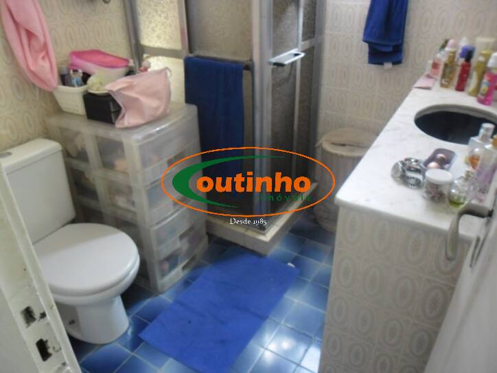 Apartamento à venda com 2 quartos, 70m² - Foto 15