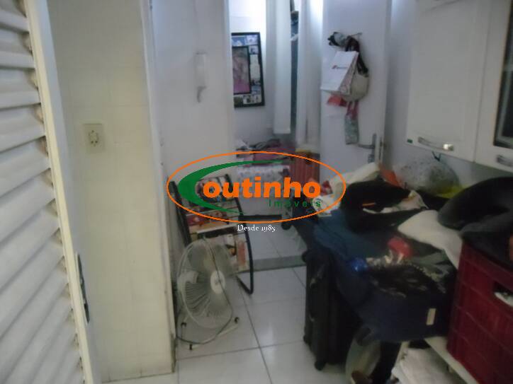 Apartamento à venda com 2 quartos, 70m² - Foto 19