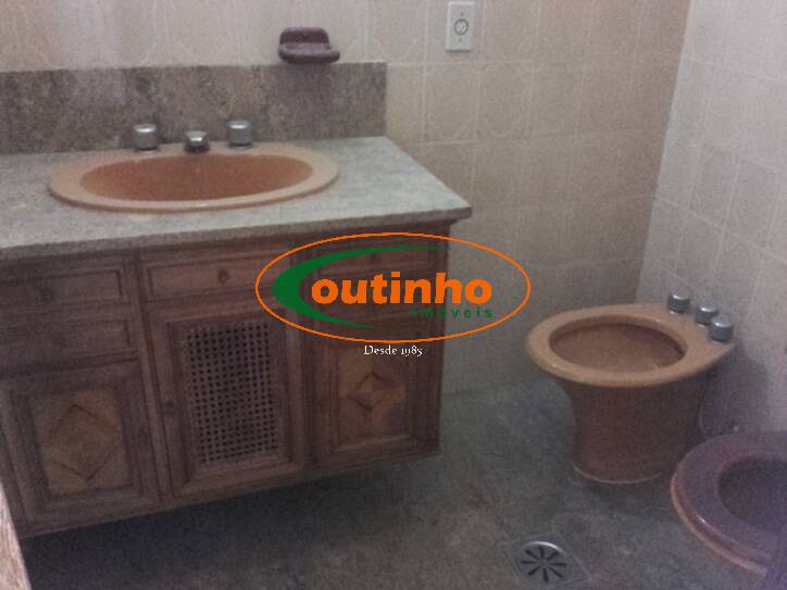 Apartamento à venda com 4 quartos, 196m² - Foto 4