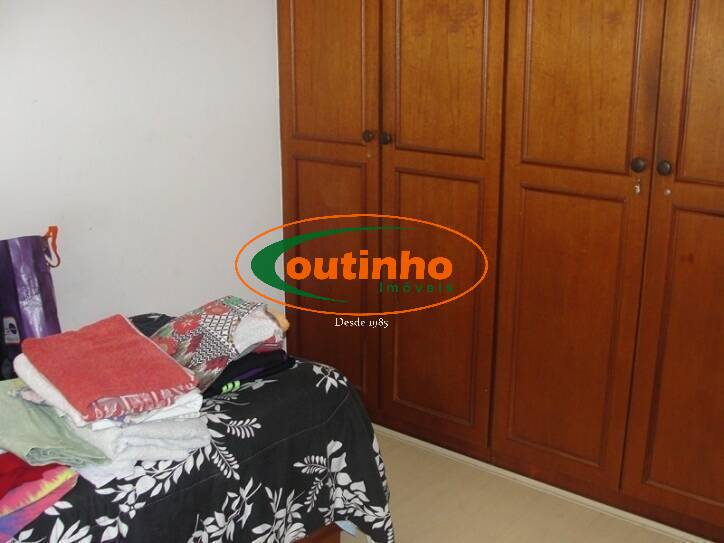 Casa à venda com 3 quartos, 199m² - Foto 11