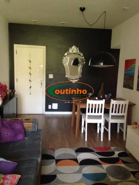 Apartamento à venda com 2 quartos, 83m² - Foto 5