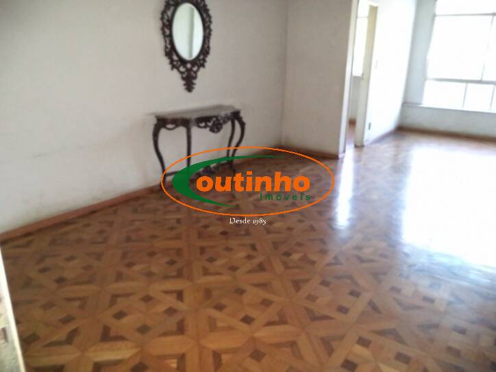 Apartamento à venda com 3 quartos, 97m² - Foto 1