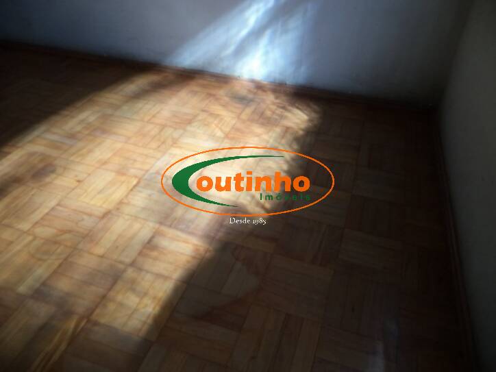 Apartamento à venda com 3 quartos, 97m² - Foto 7