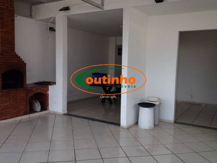 Apartamento à venda com 3 quartos, 97m² - Foto 17