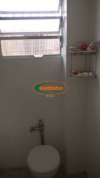 Apartamento à venda com 2 quartos, 70m² - Foto 8