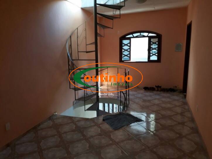 Casa à venda com 4 quartos, 186m² - Foto 3