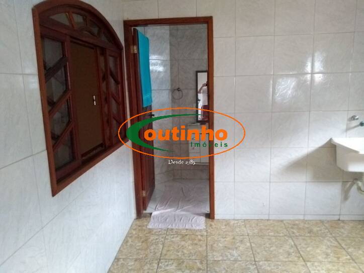 Casa à venda com 4 quartos, 186m² - Foto 12