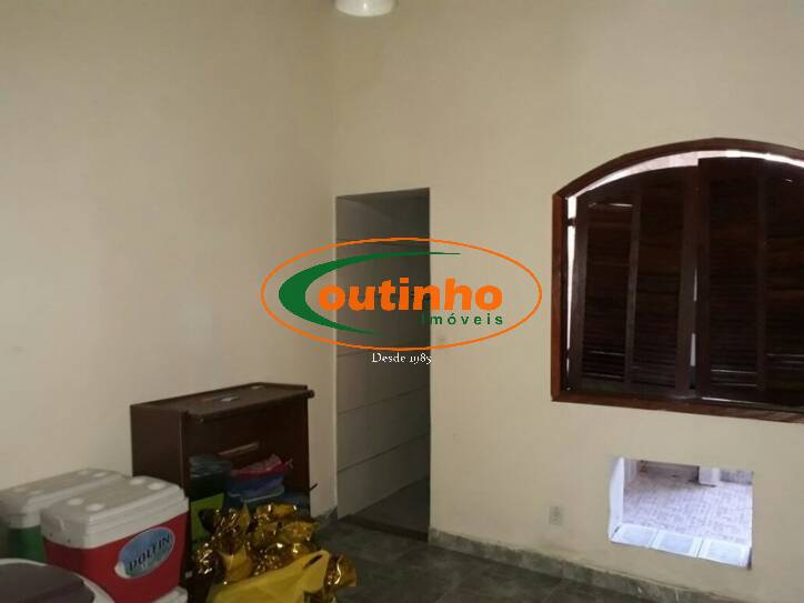 Casa à venda com 4 quartos, 186m² - Foto 17