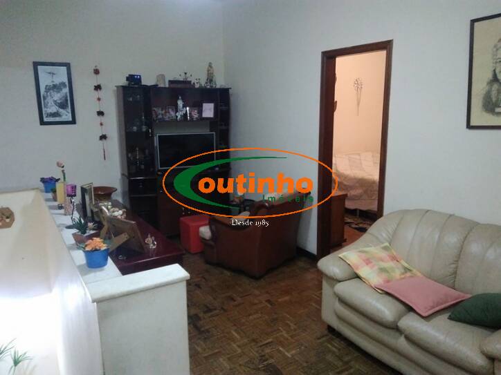 Casa à venda com 4 quartos, 250m² - Foto 17