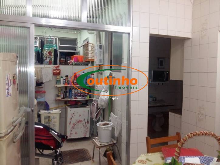 Apartamento à venda com 2 quartos, 83m² - Foto 19