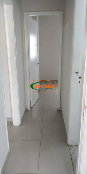 Apartamento à venda com 2 quartos, 62m² - Foto 15