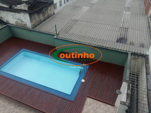 Apartamento à venda com 2 quartos, 89m² - Foto 2