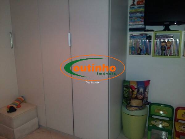 Apartamento à venda com 2 quartos, 89m² - Foto 19