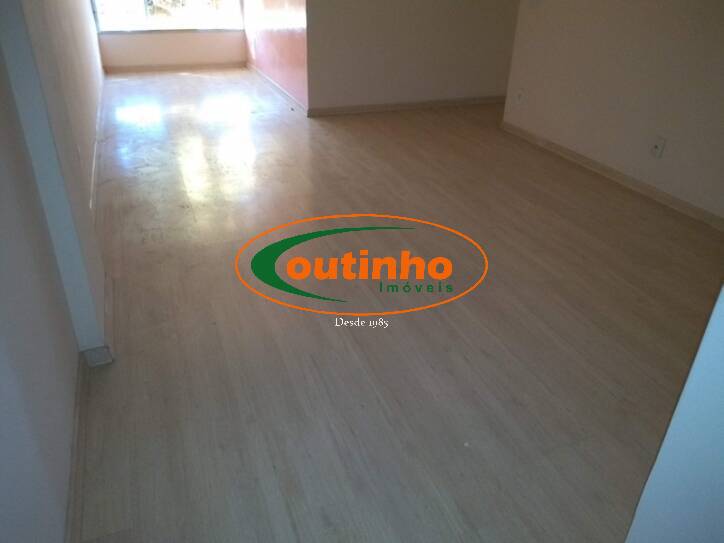 Apartamento à venda com 3 quartos, 87m² - Foto 12